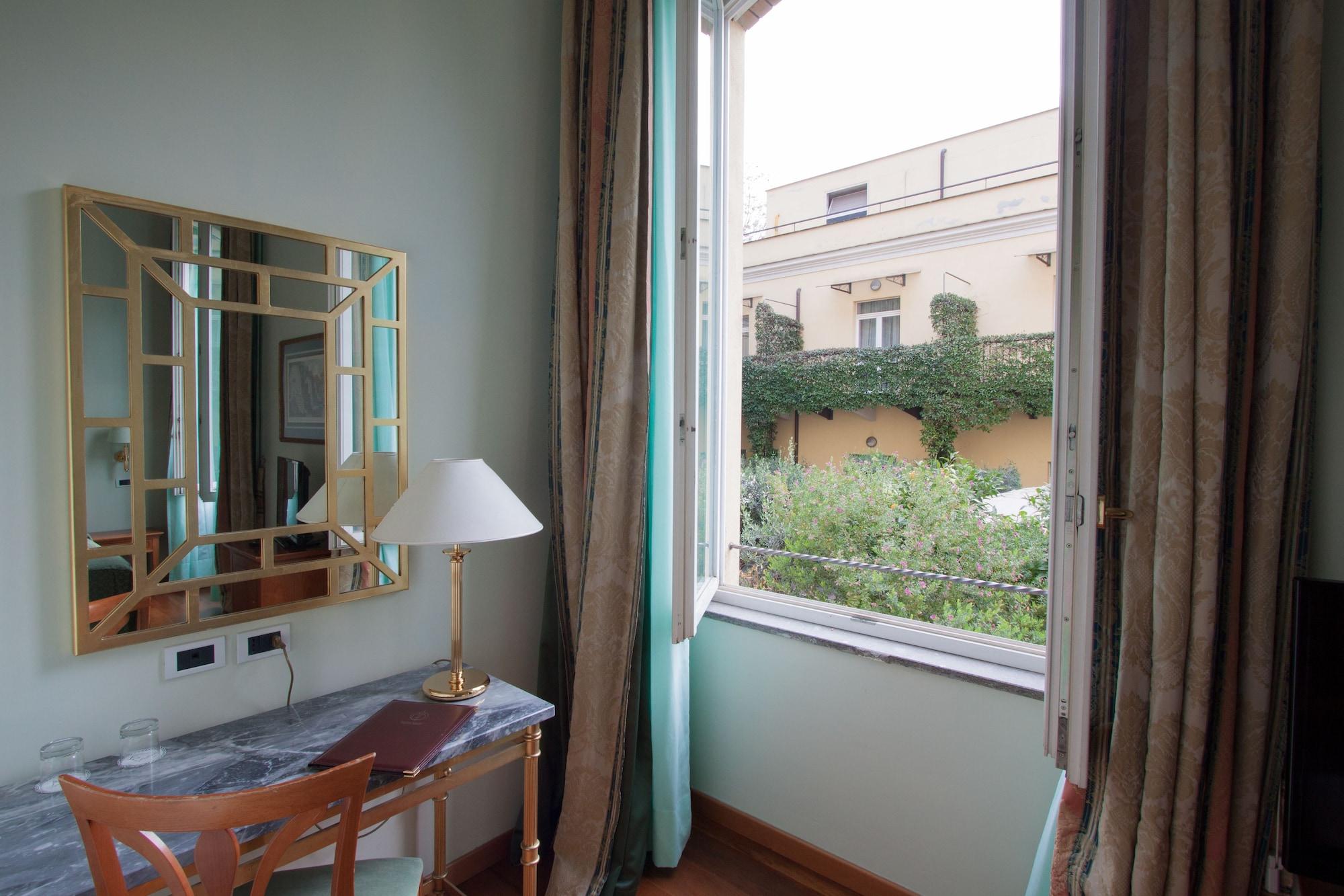 Ateneo Garden Palace Rome Buitenkant foto