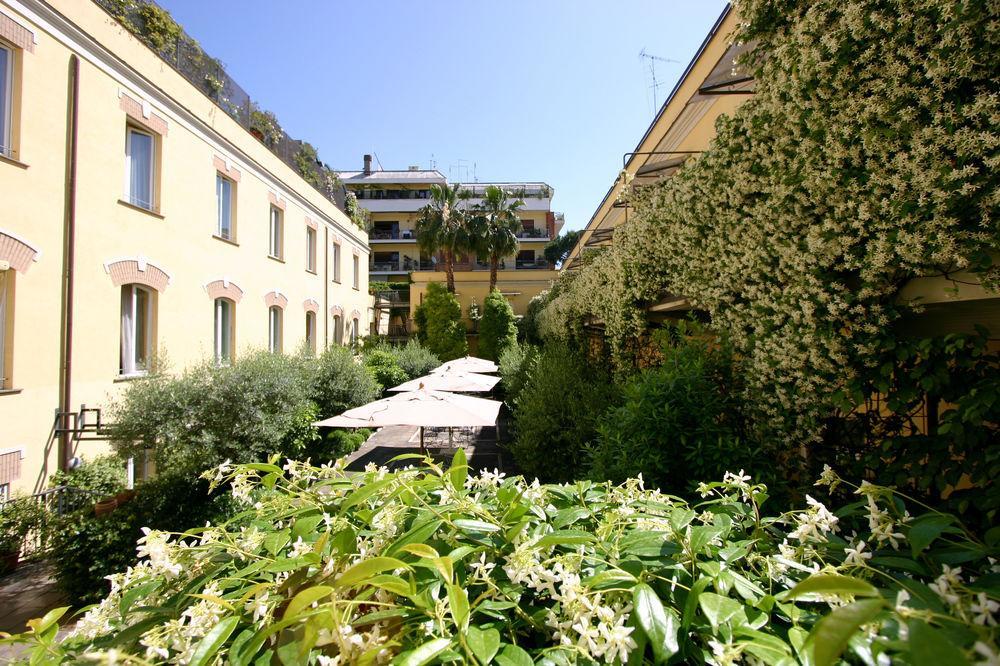 Ateneo Garden Palace Rome Buitenkant foto