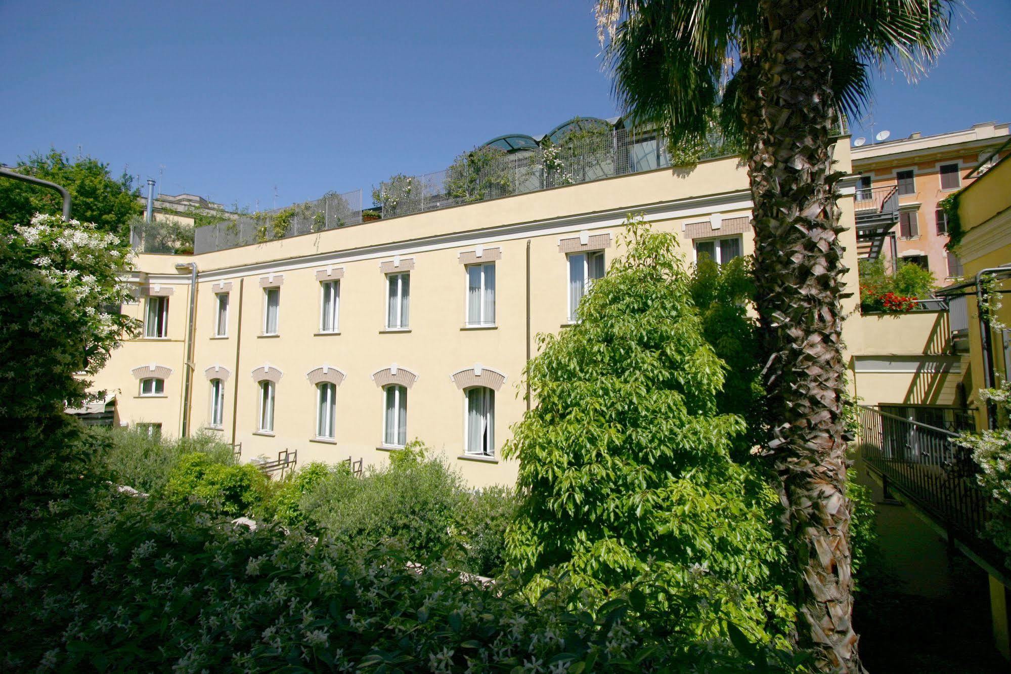 Ateneo Garden Palace Rome Buitenkant foto